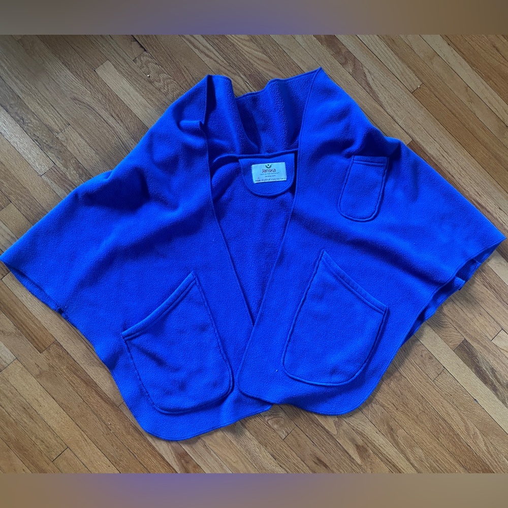 Janska Blue Shawl - one size